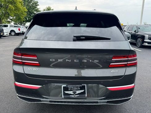 Certified 2026 Genesis GV80 2.5T Advanced AWD/4WD image 4