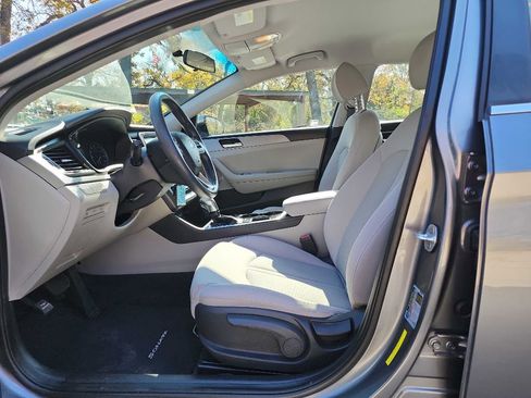 Used 2019 Hyundai Sonata ECO FWD image 15