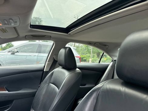Used 2010 Lexus ES 350 FWD image 12