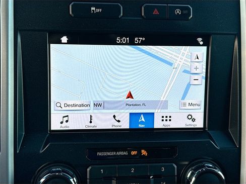 Used 2019 Ford F150 Lariat w/ Trailer Tow Package image 16