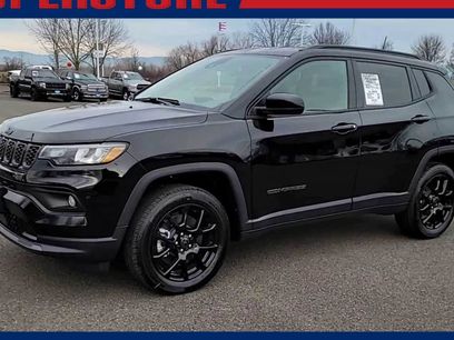 New 2026 Jeep Compass Latitude