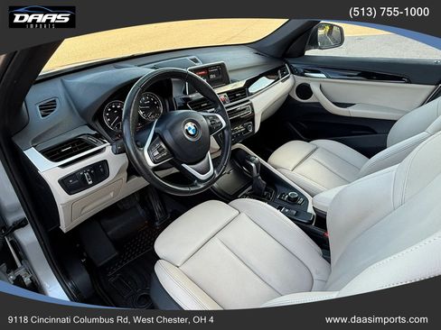 Used 2018 BMW X1 xDrive28i w/ Convenience Package AWD/4WD image 14