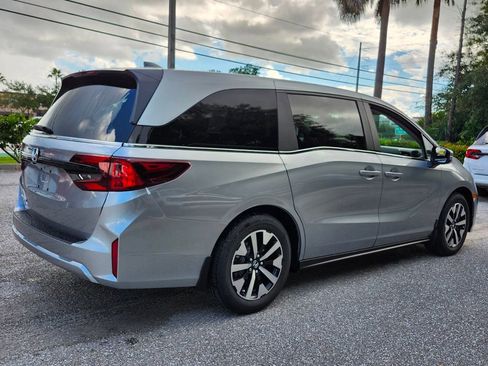 New 2026 Honda Odyssey EX-L image 6