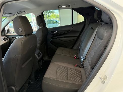 Certified 2020 Chevrolet Equinox LT FWD image 12