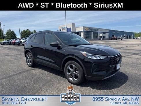 Used 2025 Ford Escape ST-Line AWD/4WD image 1