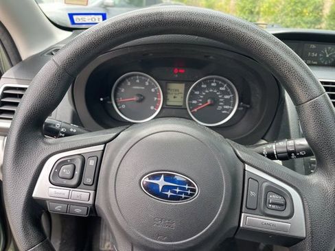 Used 2018 Subaru Forester 2.5i Premium AWD/4WD image 9