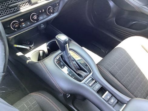 Used 2023 Honda HR-V Sport image 18