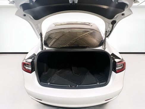 Used 2021 Tesla Model 3 Long Range image 19