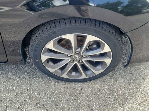 Used 2015 Honda Accord Sport image 7