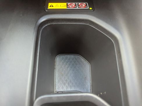 Used 2024 Toyota Grand Highlander AWD Hybrid image 28