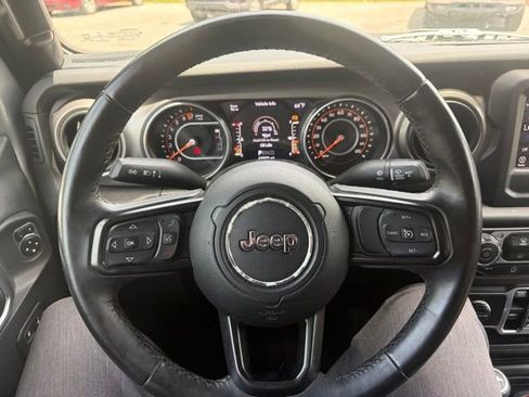 Used 2018 Jeep Wrangler Unlimited Sport S AWD/4WD image 31