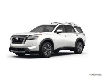 Used 2023 Nissan Pathfinder SL w/ SL Premium Package