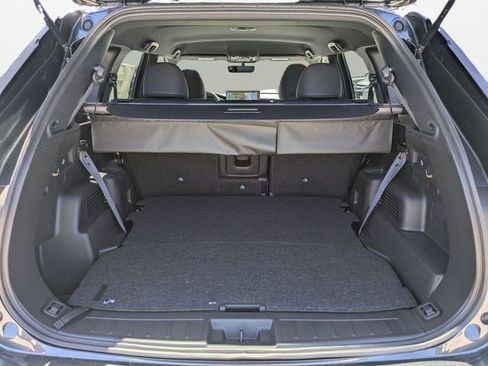 New 2026 Mitsubishi Outlander LE image 13