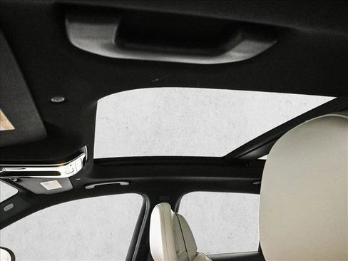 New 2026 Mercedes-Benz GLC 300 GLC 300 image 17