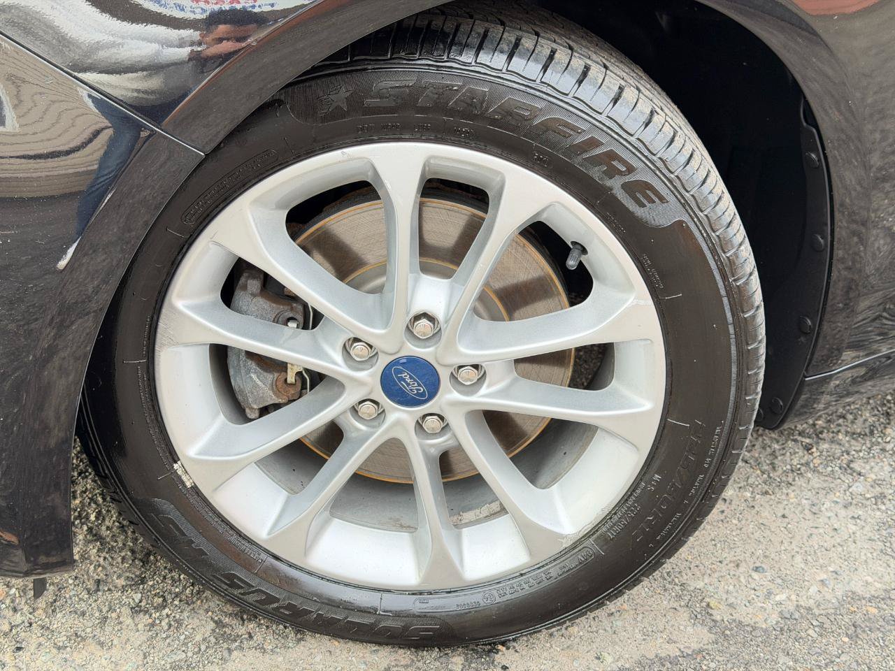 Used 2019 Ford Fusion Energi Titanium FWD image 81