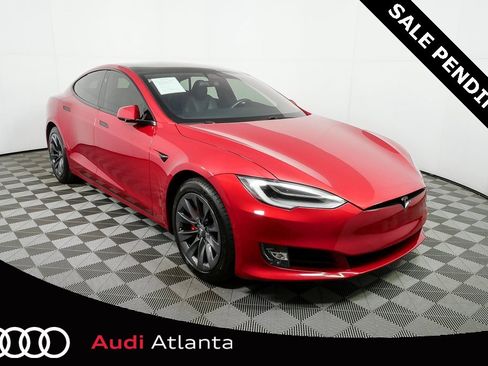 Used 2020 Tesla Model S Performance image 1