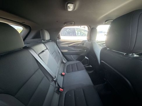 Used 2023 Chevrolet TrailBlazer RS w/ Convenience Package AWD/4WD image 10