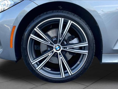 Used 2023 BMW 330i Sedan w/ Driving Assistance Package RWD image 10