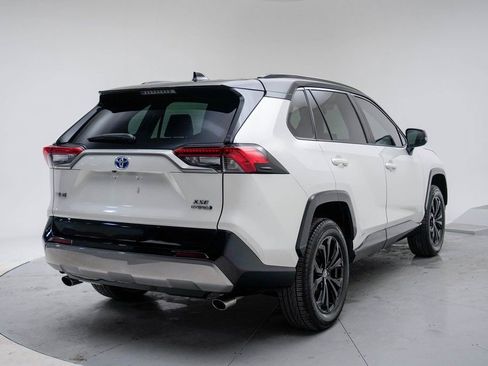 Used 2022 Toyota RAV4 XSE image 10