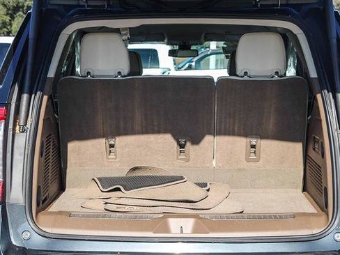 Used 2022 GMC Yukon Denali image 25