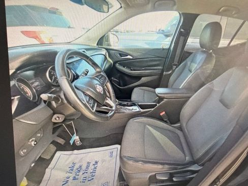Used 2021 Buick Encore GX Preferred w/ Sport Touring Package FWD image 5