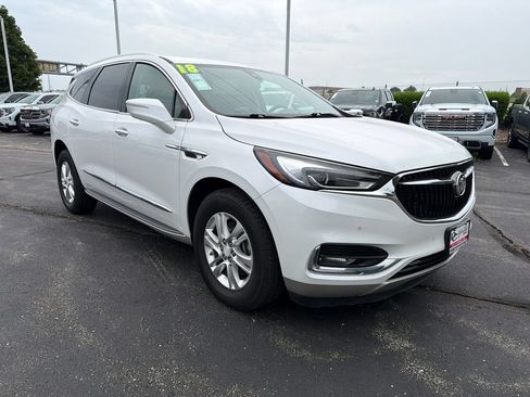 Used 2018 Buick Enclave Premium w/ LPO, Hit The Road Package AWD/4WD image 3