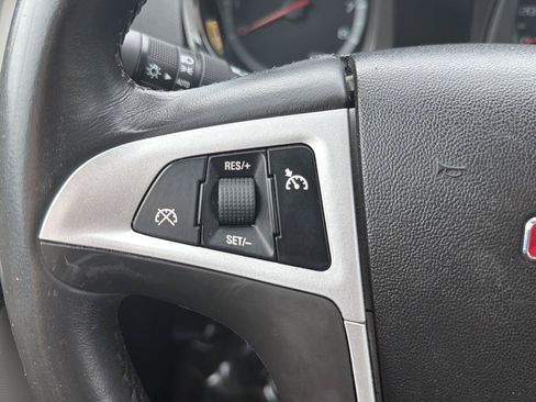 Used 2010 GMC Terrain SLT AWD/4WD image 21