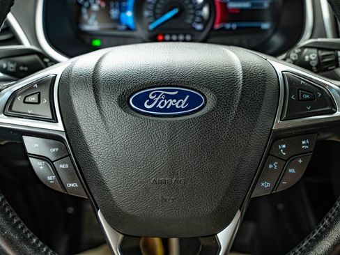 Used 2019 Ford Edge Titanium FWD image 30