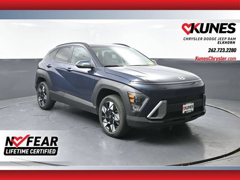Used 2025 Hyundai Kona SEL AWD/4WD image 1