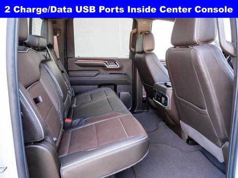 Used 2025 GMC Sierra 3500 Denali w/ Denali Reserve Package AWD/4WD image 35