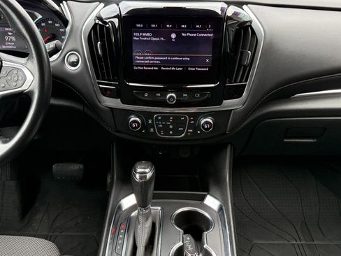 Used 2020 Chevrolet Traverse LT w/ LPO, Floor Liner Package AWD/4WD image 39