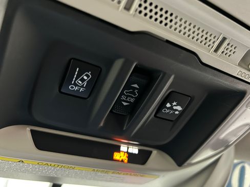 Used 2020 Subaru Forester Premium AWD/4WD image 26