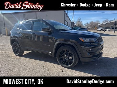 New 2026 Jeep Compass Latitude image 1