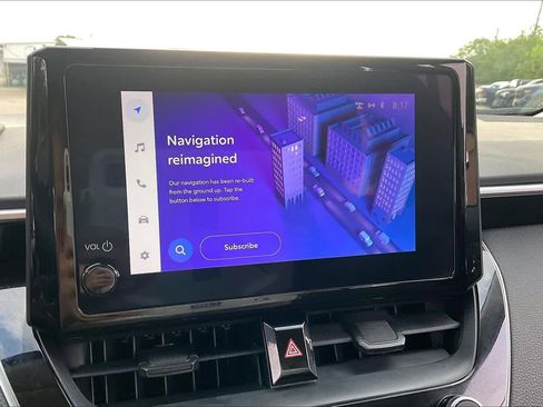 Used 2024 Toyota Corolla LE image 31