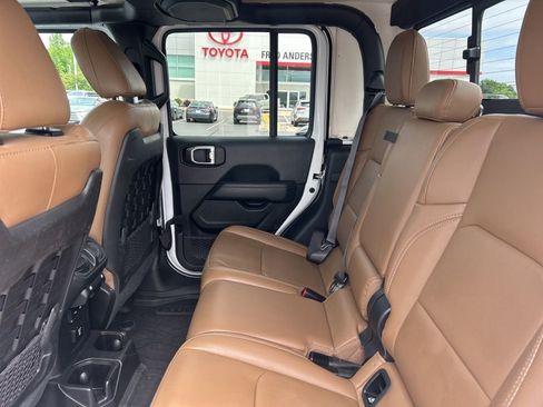 Used 2020 Jeep Gladiator Rubicon AWD/4WD image 14