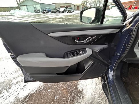 Used 2024 Subaru Outback Premium image 15