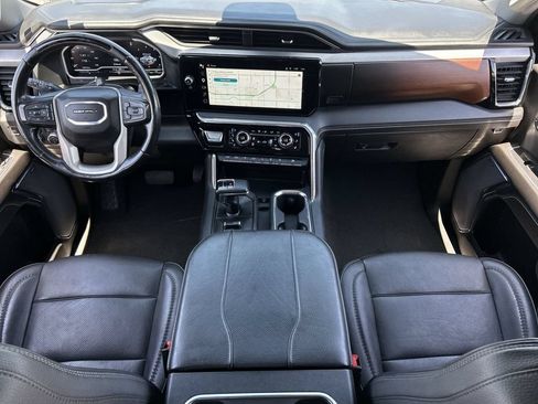 Used 2023 GMC Sierra 1500 Denali w/ Technology Package AWD/4WD image 20