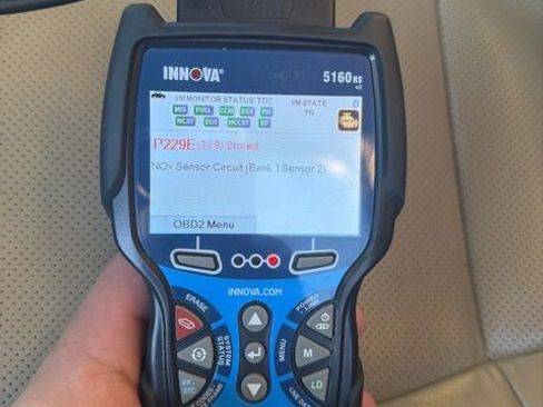 Used 2017 Ford F250 Lariat w/ Lariat Value Package image 39