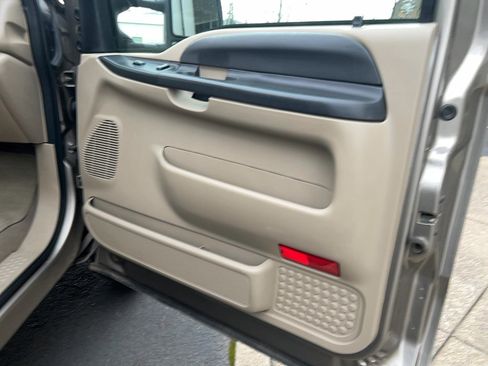 Used 2006 Ford F250 XLT image 28
