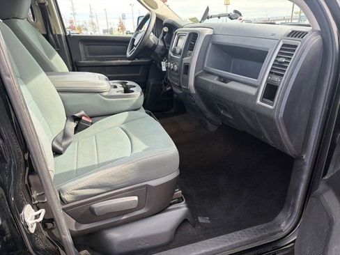 Used 2014 RAM 1500 Express image 33