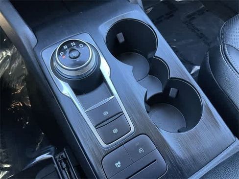 Used 2022 Ford Escape SEL image 23