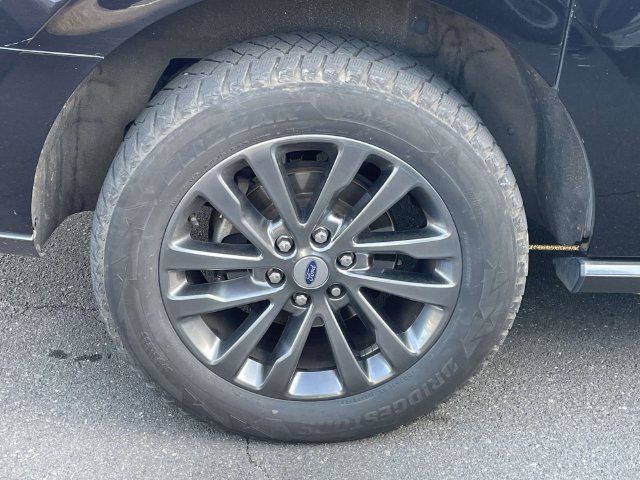 Used 2021 Ford Expedition Max Limited AWD/4WD image 9