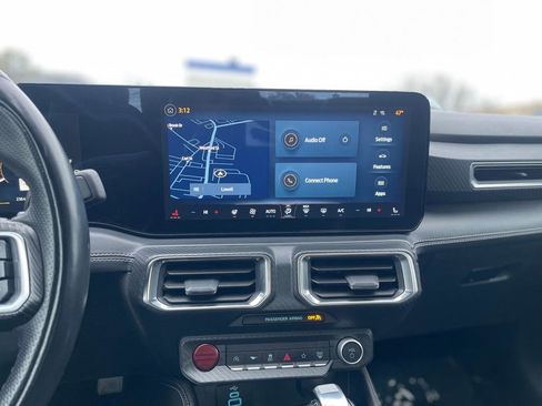 Used 2024 Ford Mustang GT Premium image 15