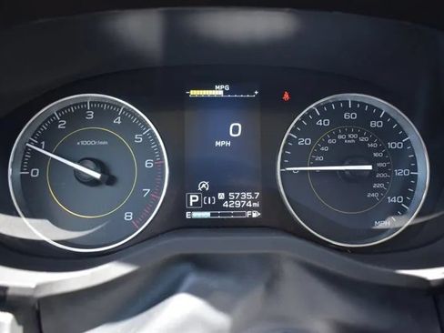 Used 2021 Subaru Crosstrek 2.5i Sport w/ Moonroof Package AWD/4WD image 18