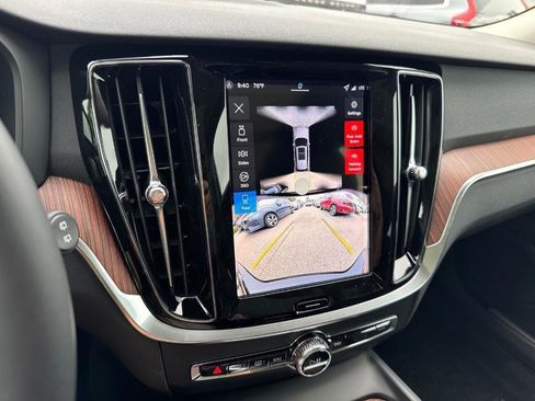 Certified 2026 Volvo V60 B5 Cross Country Plus w/ Climate Package image 9