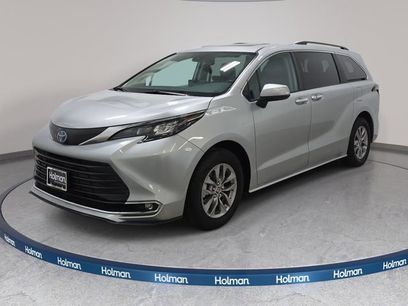 Used 2024 Toyota Sienna XLE