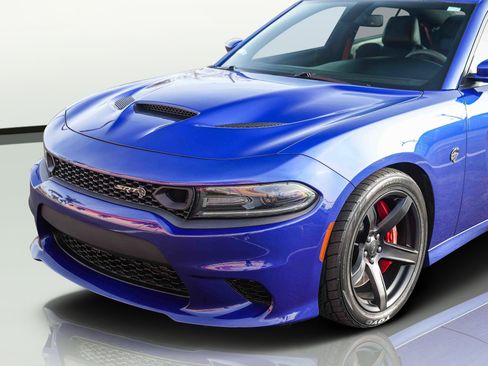 Used 2019 Dodge Charger SRT Hellcat w/ Alcantara Package image 11