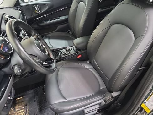 Used 2019 MINI Cooper Clubman ALL4 AWD/4WD image 13