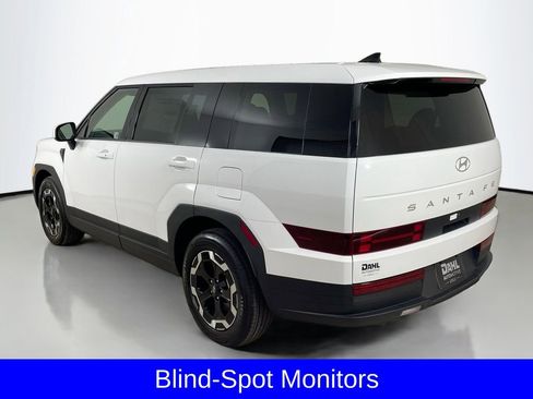 Used 2025 Hyundai Santa Fe SE image 6