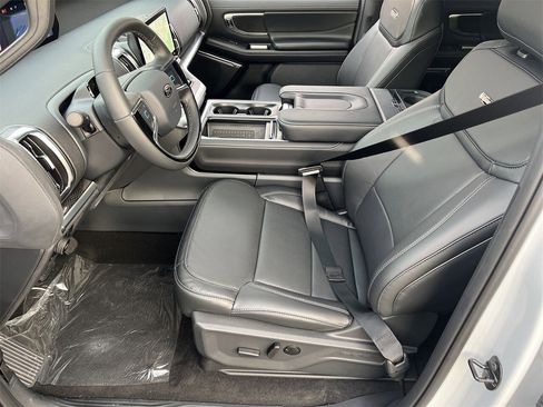 New 2025 Ford Expedition Max Platinum w/ Stealth Performance Package image 18